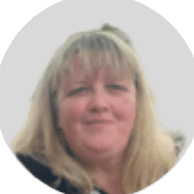 Photo of staff for website circle frame 2