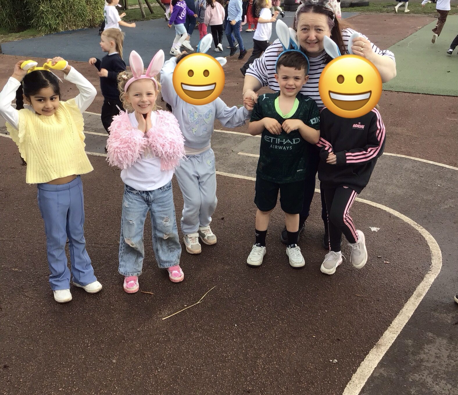 2603 Easter Poplar (2) 2603 Easter Poplar (2)