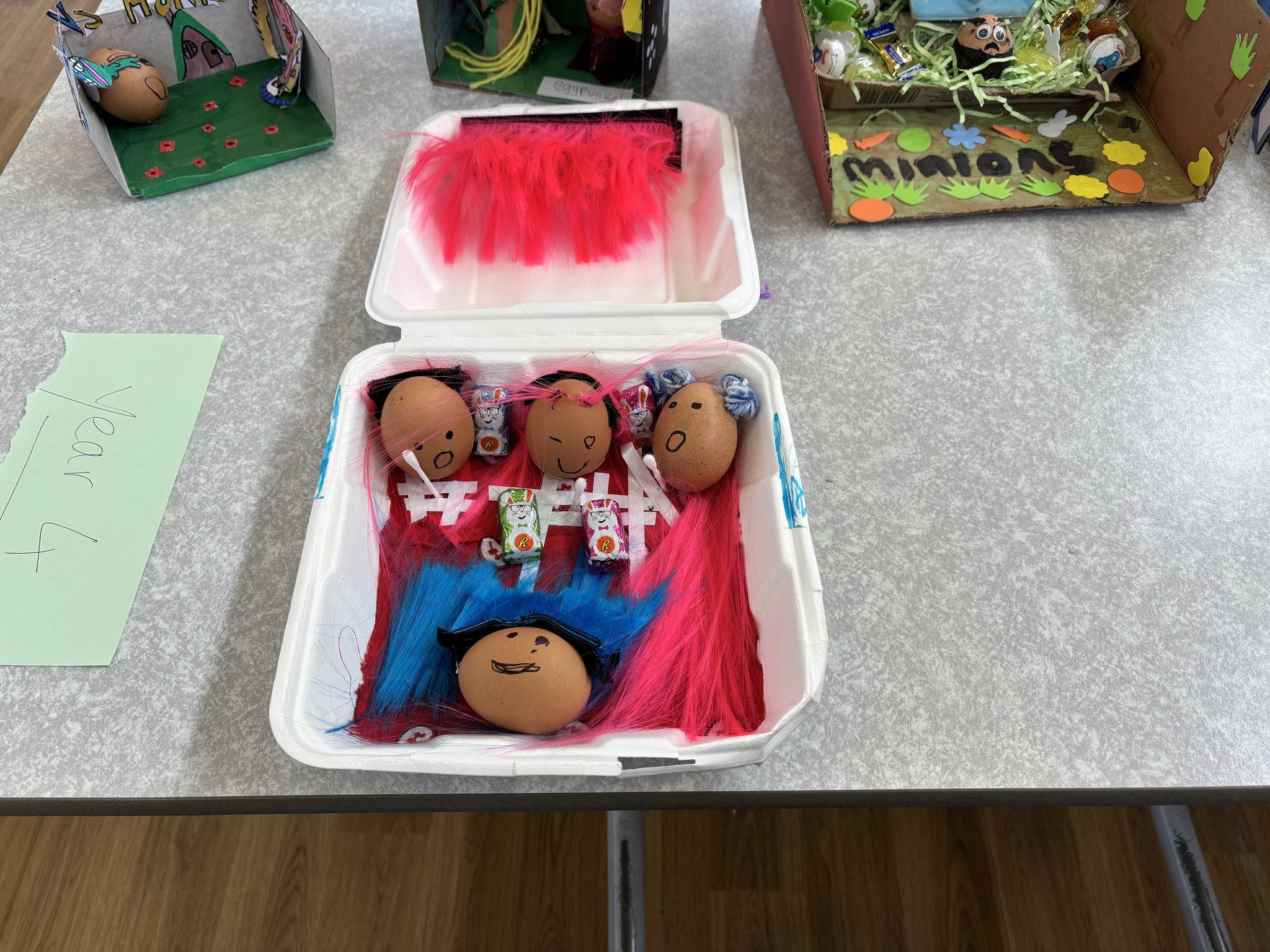 Poplar easter Poplar easter